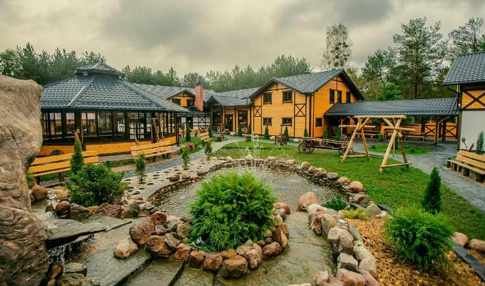 Farm stay guest services and experiences